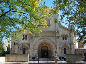 Visite guidée du quartier Alésia à Paris – Église Notre Dame du Travail